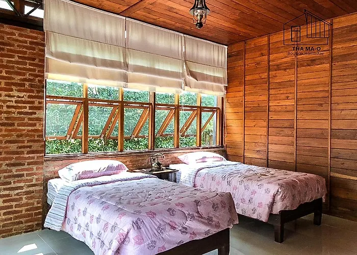 Tha Ma-O Bouteak Homestay - Self Check-In